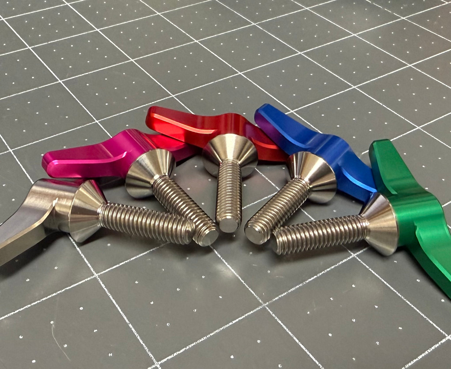 Adjustable Skinny Wingscrews - 11mm